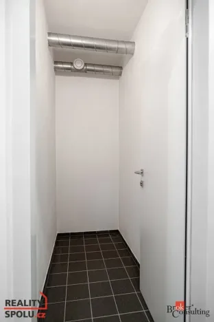Pronájem bytu 1+kk, Plzeň - Východní Předměstí, Kartónová, 36 m2