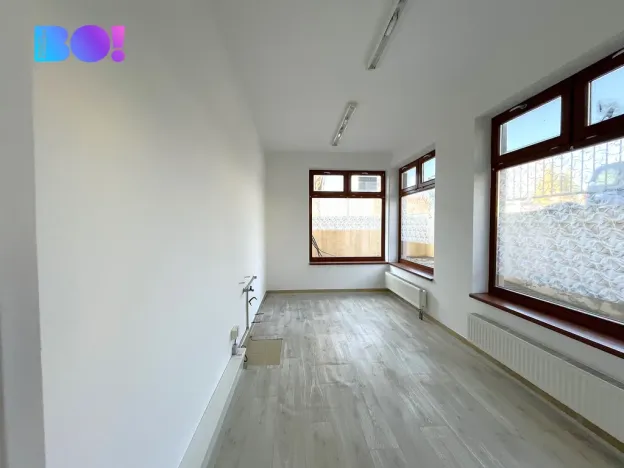 Pronájem obchodního prostoru, Třeboň, Svobody, 78 m2
