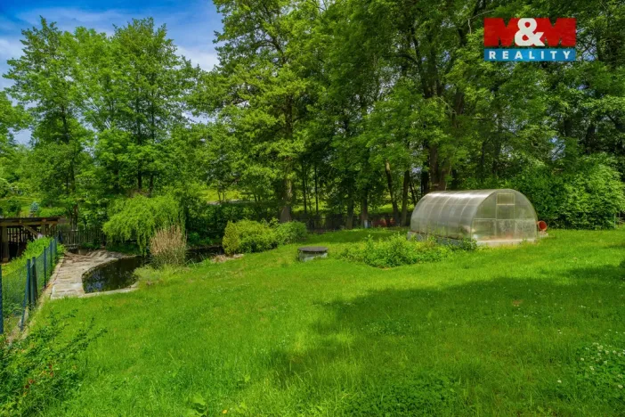 Prodej pozemku pro bydlení, Zásmuky - Nesměň, 1022 m2