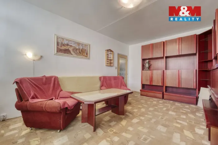 Prodej bytu 2+1, Klatovy - Klatovy III, Plzeňská, 65 m2
