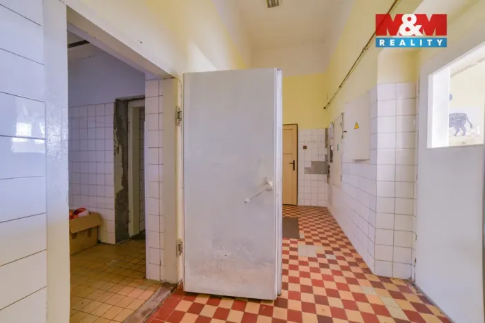 Pronájem obchodního prostoru, Sokolov, Sokolovská, 89 m2