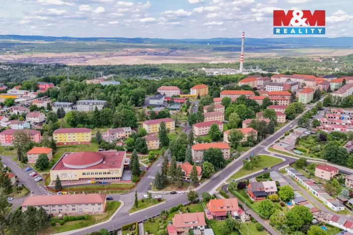 Pronájem obchodního prostoru, Sokolov, Sokolovská, 89 m2