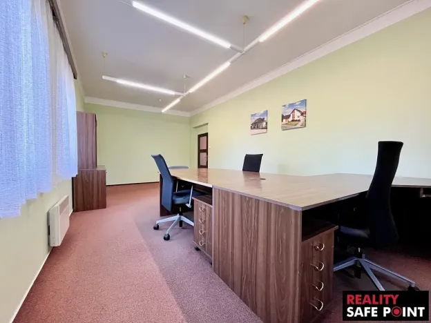 Prodej obchodního prostoru, Zruč-Senec, Plánská, 3159 m2