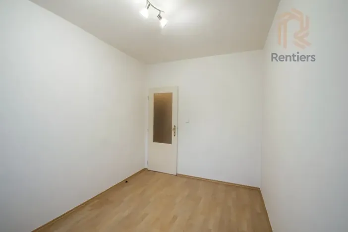 Pronájem bytu 4+1, Praha - Černý Most, Šromova, 85 m2