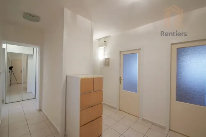 Pronájem bytu 4+1, Praha - Černý Most, Šromova, 85 m2
