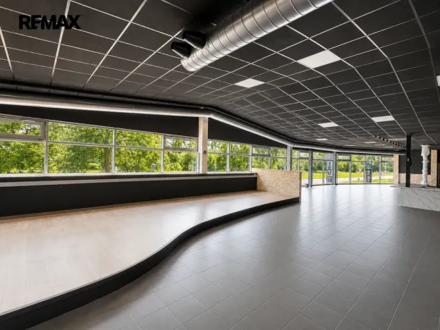 Pronájem obchodního prostoru, Havířov, Železničářů, 375 m2