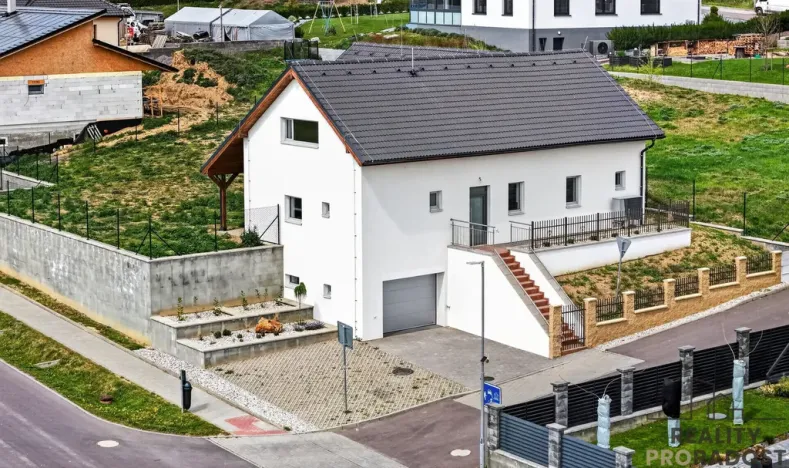 Prodej rodinného domu, Dobšice, 339 m2