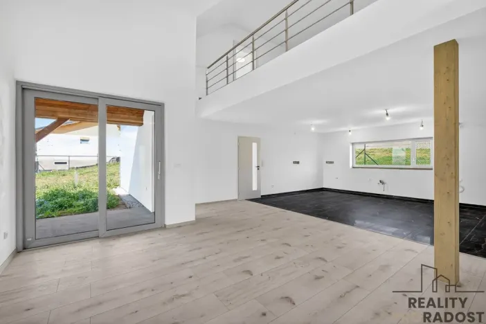 Prodej rodinného domu, Dobšice, 339 m2