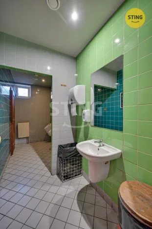 Pronájem restaurace, Pardubice, Hronovická, 240 m2