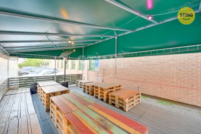 Pronájem komerční nemovitosti, Pardubice, Hronovická, 240 m2