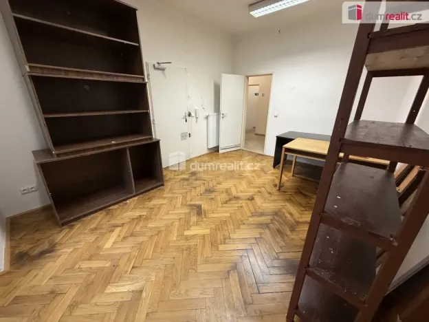 Pronájem obchodního prostoru, Praha - Nusle, Nuselská, 68 m2