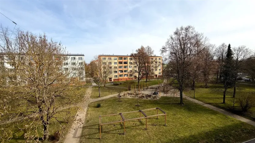 Pronájem bytu 1+1, Cheb, 17. listopadu, 34 m2