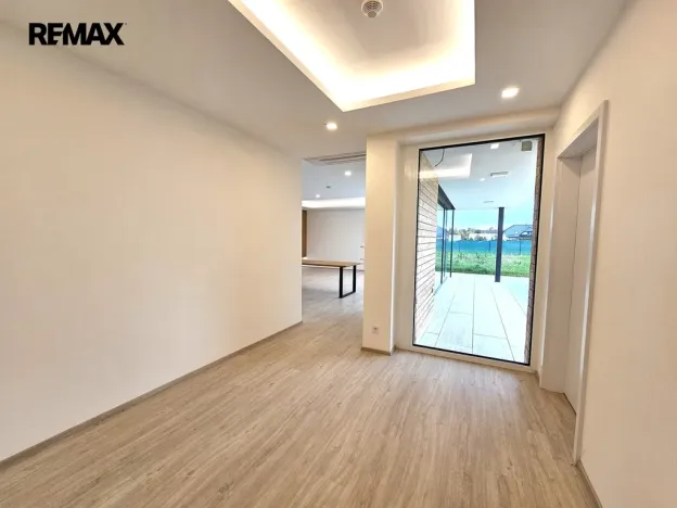 Prodej rodinného domu, Vestec, Čechova, 298 m2