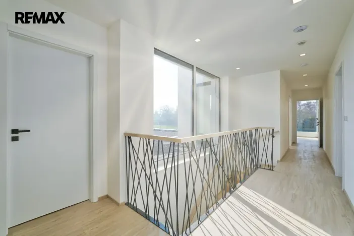 Prodej rodinného domu, Vestec, Čechova, 298 m2