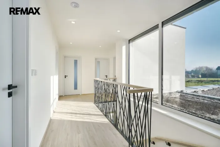 Prodej rodinného domu, Vestec, Čechova, 298 m2
