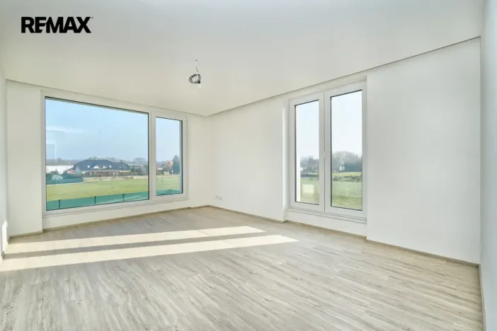 Prodej rodinného domu, Vestec, Čechova, 298 m2