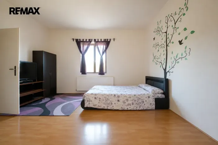 Prodej vícegeneračního domu, Hradec Králové - Kukleny, Honkova, 236 m2