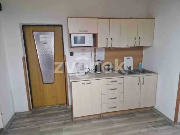 Pronájem výrobních prostor, Uherské Hradiště, Na Příkopě, 780 m2