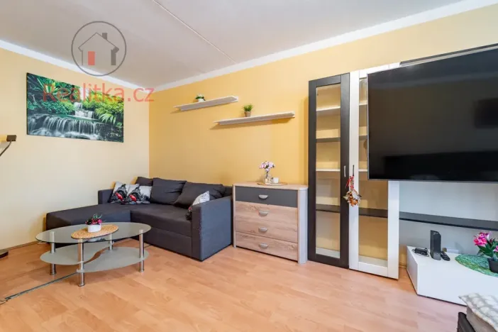 Prodej bytu 2+1, Hradec Králové - Pražské Předměstí, Hrubínova, 62 m2