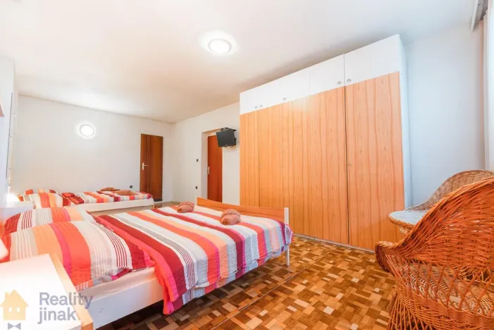 Prodej rodinného domu, Dolní Dunajovice, Hlavní, 187 m2