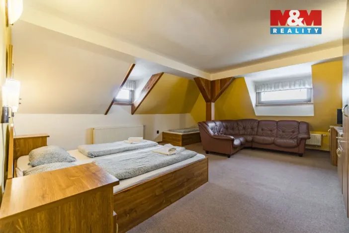 Prodej ubytování, Černá Voda, 661 m2