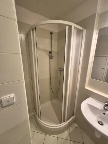 Pronájem bytu 1+kk, Liberec - Liberec III-Jeřáb, Vaňurova, 20 m2