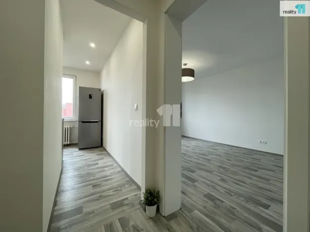 Pronájem bytu 1+1, Praha - Vokovice, Evropská, 37 m2