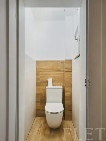 Pronájem bytu 1+kk, Praha - Karlín, Křižíkova, 22 m2