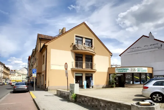 Pronájem obchodního prostoru, Plzeň - Jižní Předměstí, Kollárova, 21 m2