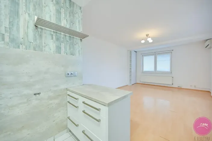 Pronájem bytu 2+kk, Olomouc, Handkeho, 53 m2
