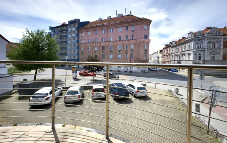 Pronájem kanceláře, Plzeň - Jižní Předměstí, Kollárova, 55 m2