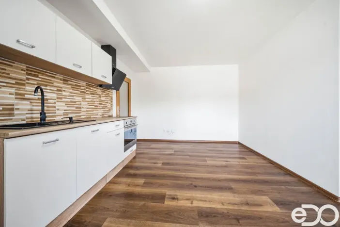 Prodej bytu 1+kk, Deštné v Orlických horách, 41 m2