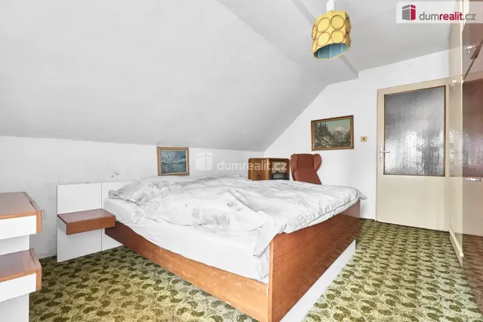 Prodej rodinného domu, Plesná, 120 m2