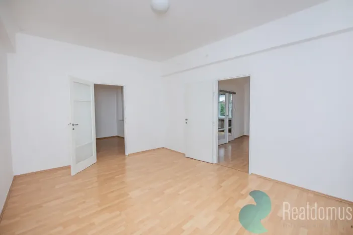 Pronájem bytu 4+1, Praha - Nové Město, Masarykovo nábřeží, 110 m2