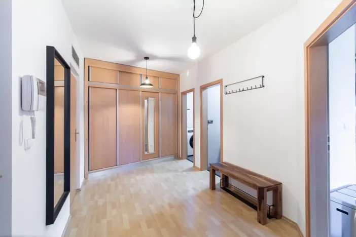 Pronájem bytu 2+kk, Praha - Břevnov, Patočkova, 65 m2