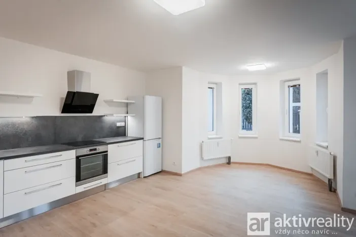 Pronájem bytu 2+kk, Neratovice, Školní, 65 m2