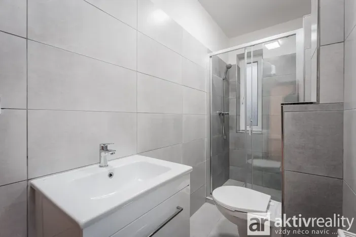 Pronájem bytu 2+kk, Neratovice, Školní, 65 m2