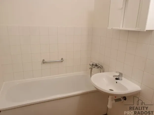 Pronájem bytu 1+kk, Brno - Bohunice, Havelkova, 31 m2