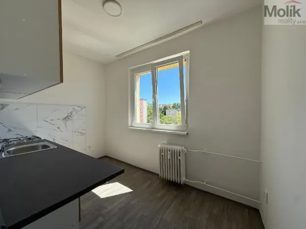 Pronájem bytu 2+1, Most, Jaroslava Vrchlického, 55 m2