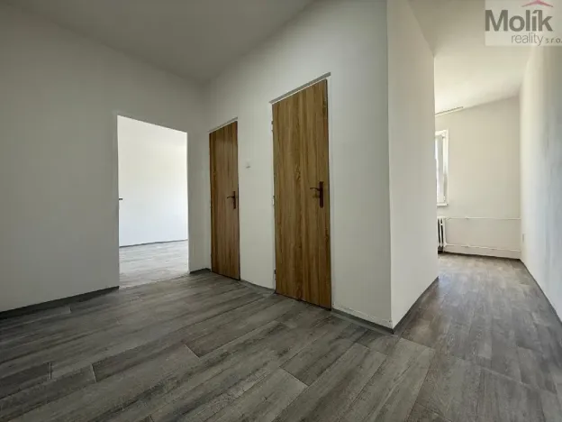 Pronájem bytu 2+1, Most, Jaroslava Vrchlického, 55 m2