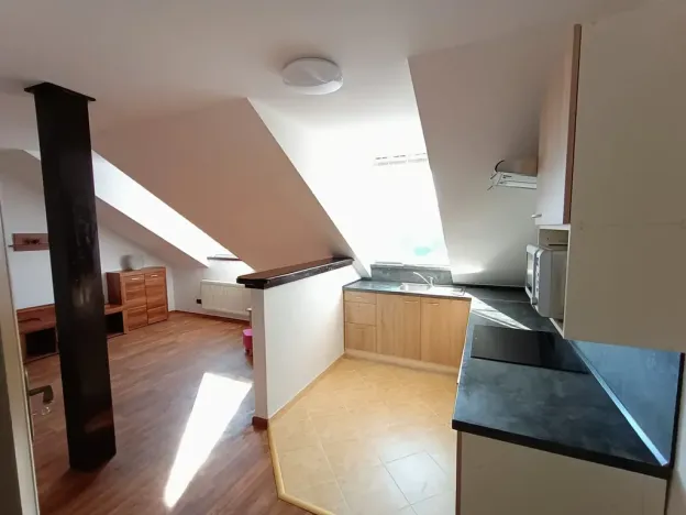 Pronájem bytu 2+kk, Praha - Čakovice, Cukrovarská, 54 m2