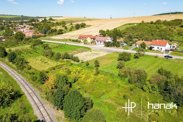 Prodej pozemku pro bydlení, Nemotice, 777 m2