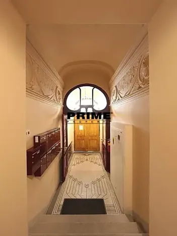 Pronájem bytu 2+kk, Praha - Vinohrady, Na Kozačce, 48 m2