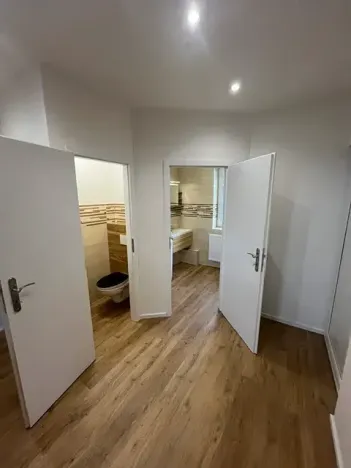 Pronájem bytu 4+kk, Praha - Kobylisy, Klíčanská, 93 m2