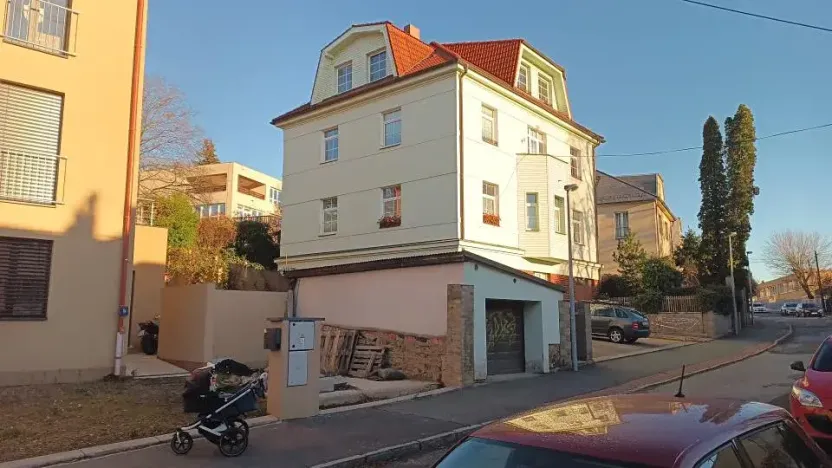 Pronájem bytu 4+kk, Praha - Kobylisy, Klíčanská, 93 m2