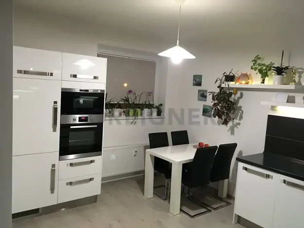 Pronájem bytu 2+kk, Pardubice, Josefa Bublíka, 53 m2