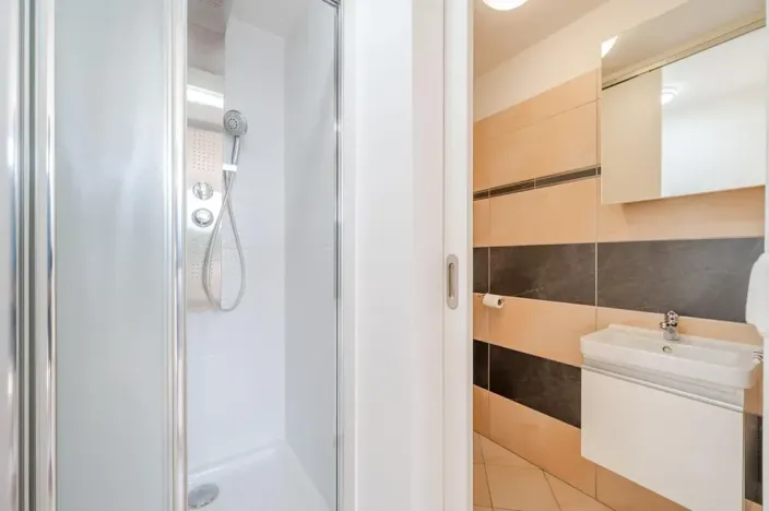 Prodej bytu 3+kk, Praha - Vysočany, Skloněná, 74 m2