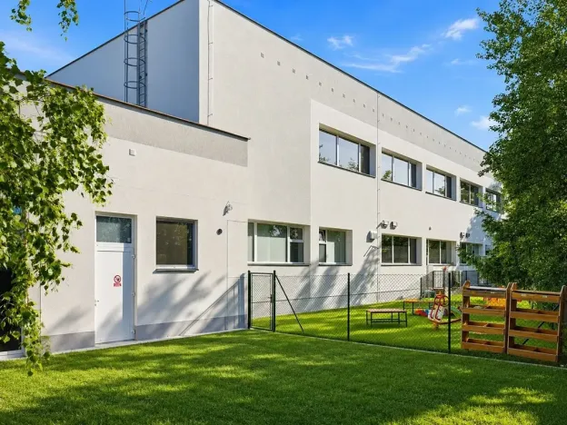 Prodej kanceláře, Brno, Štefáčkova, 3872 m2