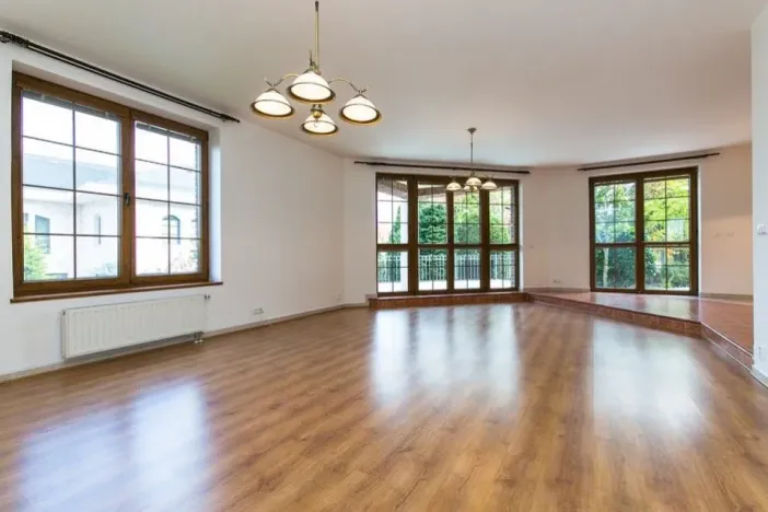 Pronájem vily, Praha - Nebušice, K Noskovně, 390 m2