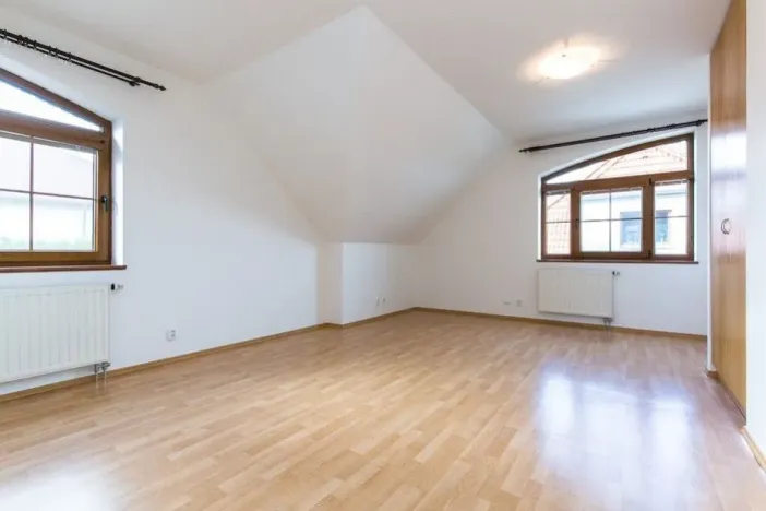 Pronájem vily, Praha - Nebušice, K Noskovně, 390 m2